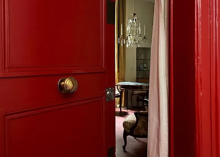 Studio De Charme Au Coeur De L\'Ile St Louis